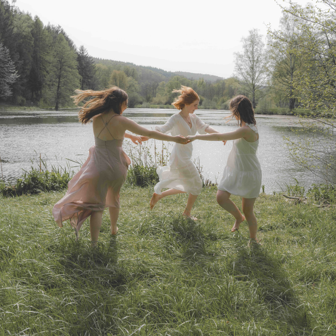 Join our Women's Circle Instagram Post